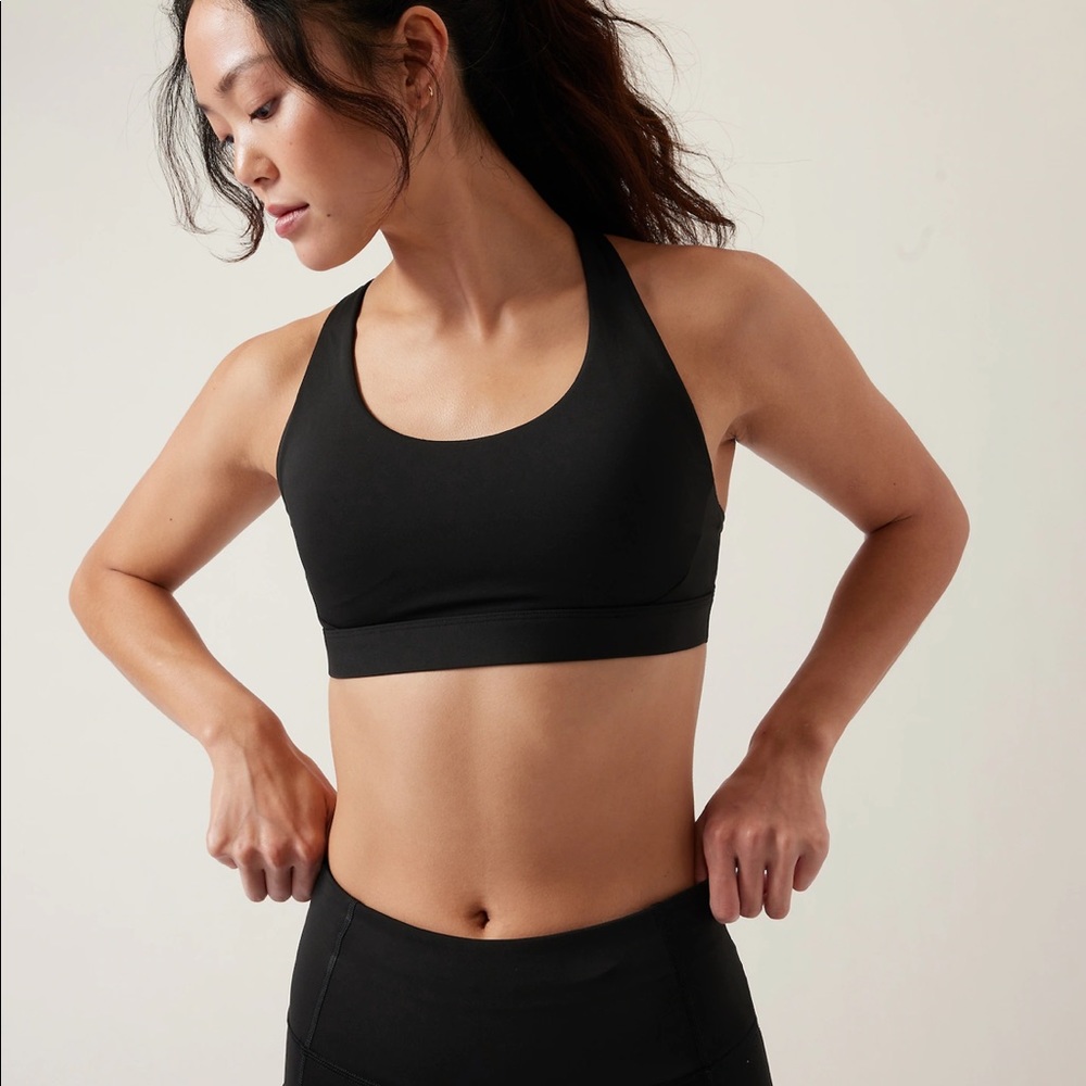 Athleta Ultimate Bra D DD